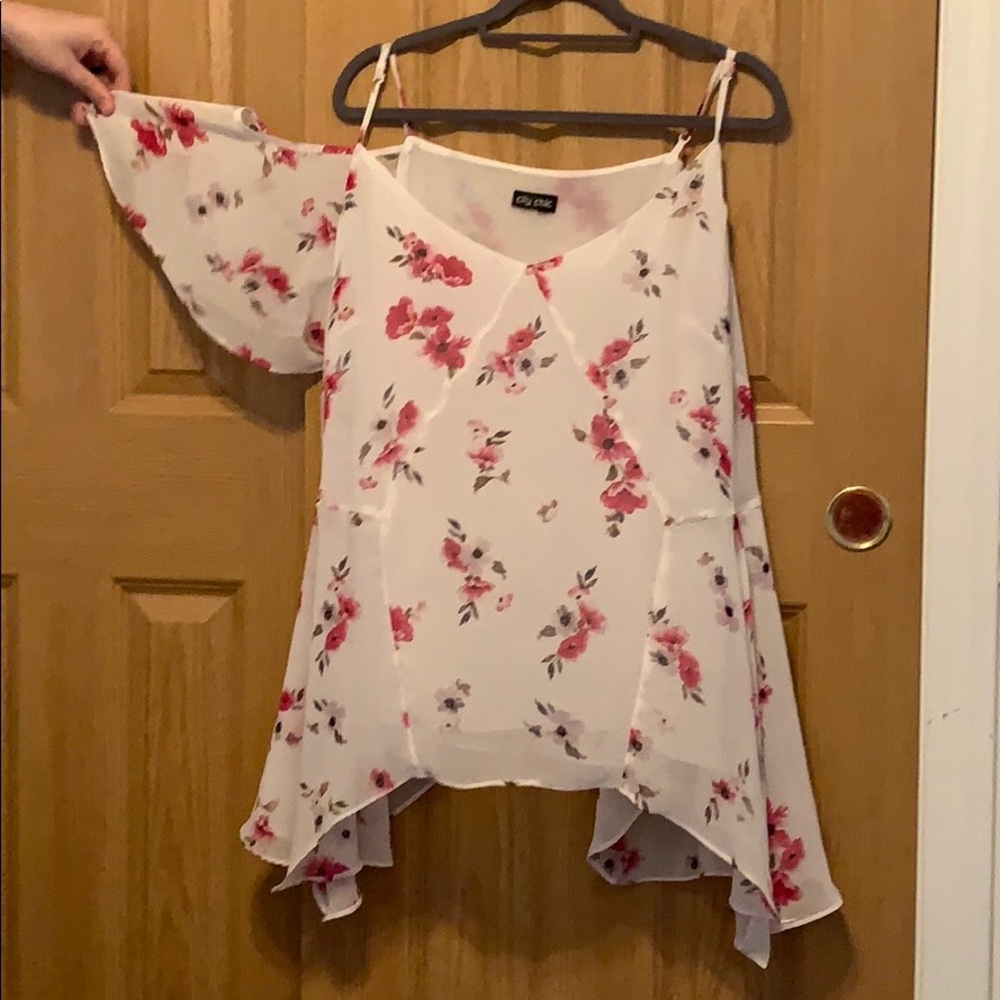 Off shoulders top - Picture 2 of 2